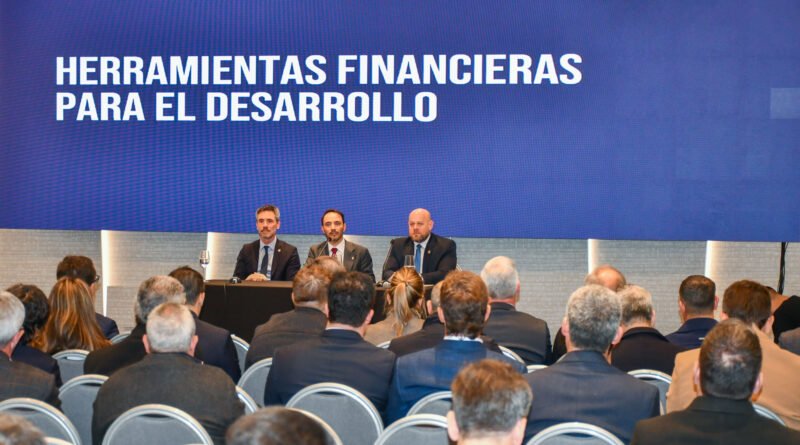El gobernador Valdés avanzó con el CFI en nuevas herramientas para financiar el desarrollo productivo